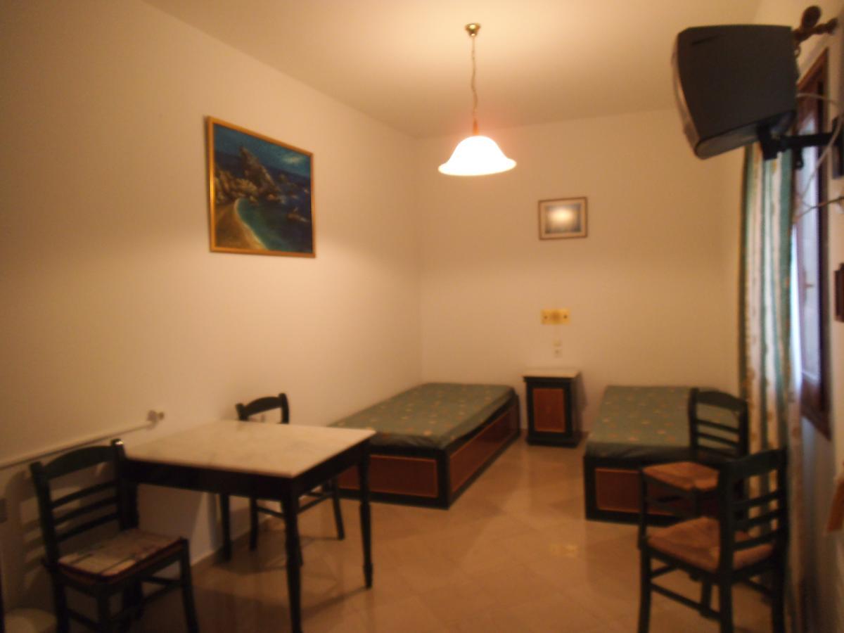 Alkyon Hotel กอกการี ภายนอก รูปภาพ